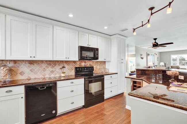 Building Photo - 5555 Gulf Blvd