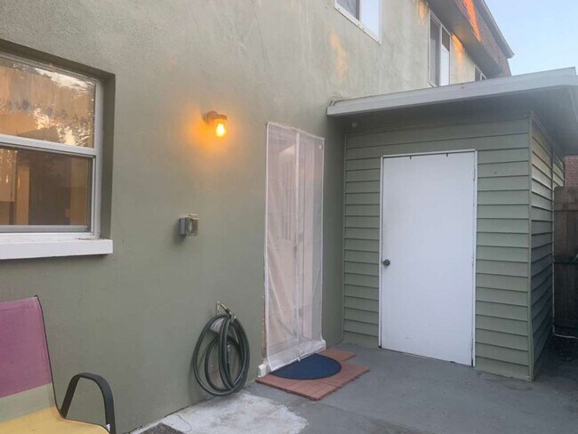 Building Photo - 1420 70th St N