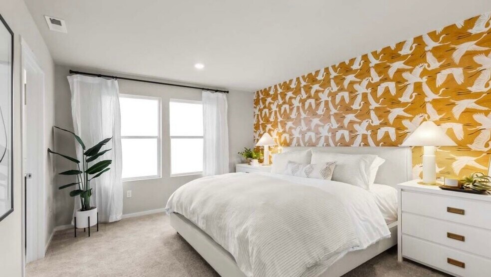 Building Photo - 219 17th Dr