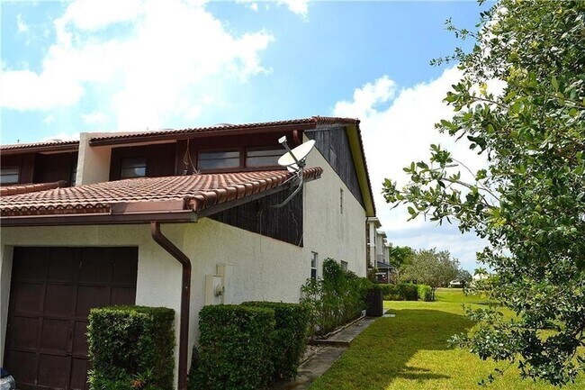 Building Photo - 8701 NW 35th St
