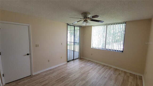 Building Photo - 2424 W Tampa Cir