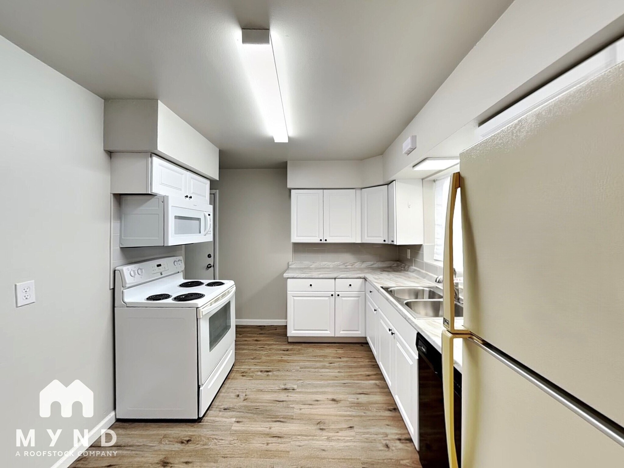 Building Photo - 1325 S Ingalls St