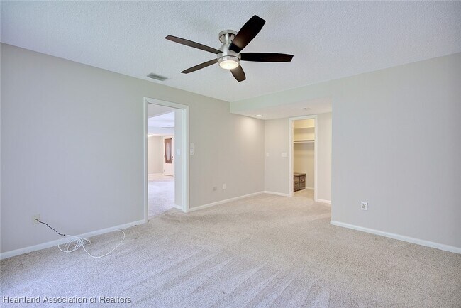 Building Photo - 4004 Medina Way
