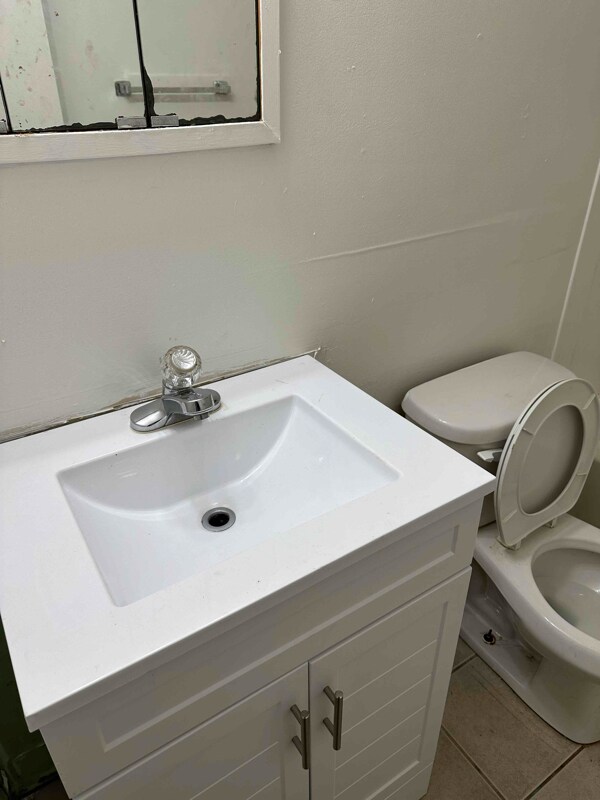 Building Photo - 9534 Glendale Rd