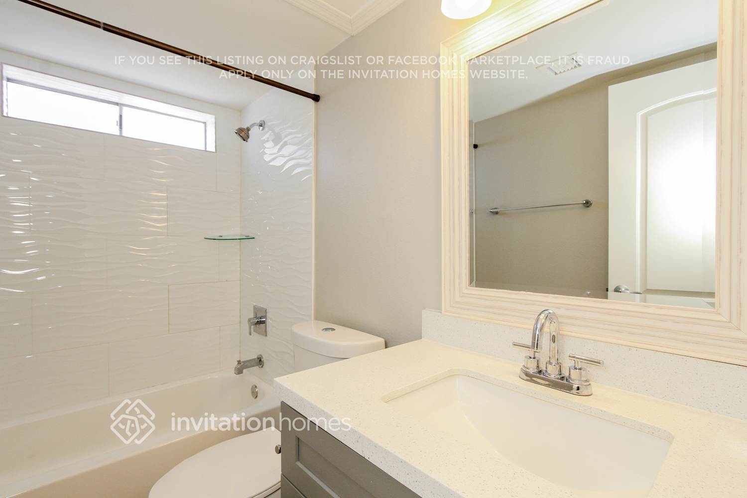 Building Photo - 15830 N 59th Dr