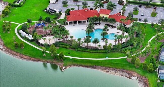 Building Photo - 5110 Levana St