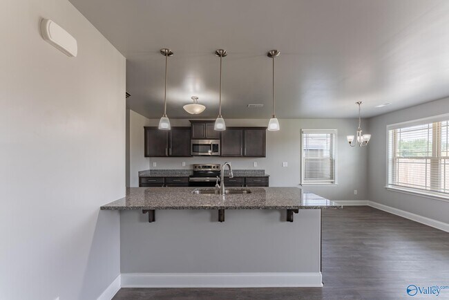 Building Photo - 119 Beaver Brook Pl