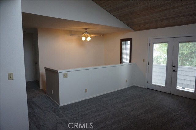 Building Photo - 9281 Woodcrest Dr