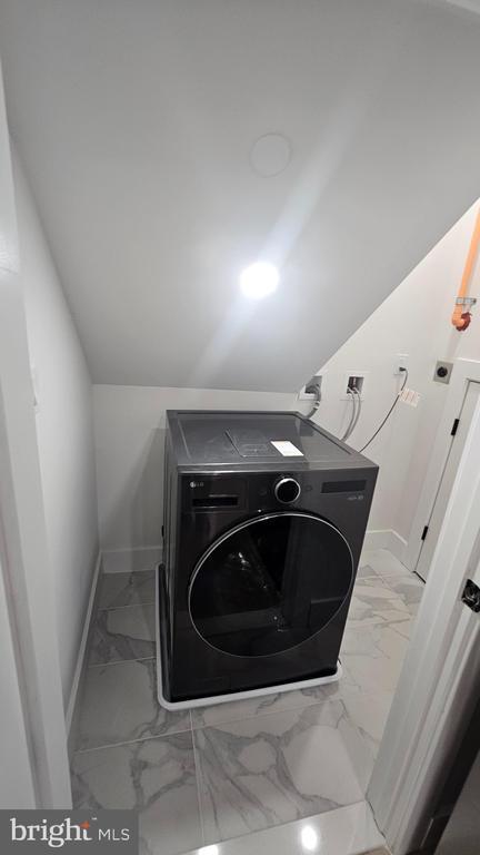 Building Photo - 3923 14th St NW