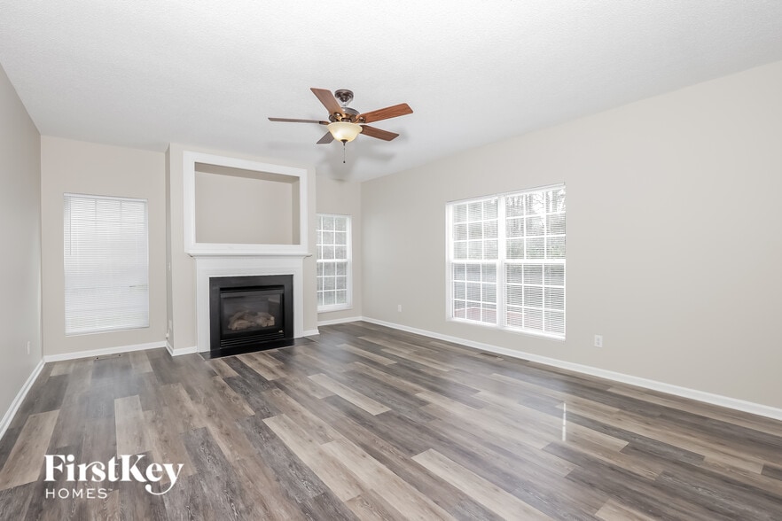 Building Photo - 8709 Gooch Ct