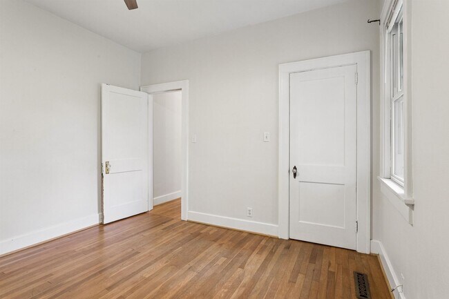 Building Photo - 3BR/1.5BA Rancher in Hampton, VA