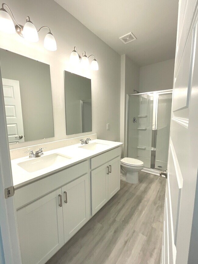 Building Photo - Elegant Living in Westbrook @ Savannah Quarters