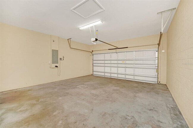 Building Photo - 2311 Whitley Ln