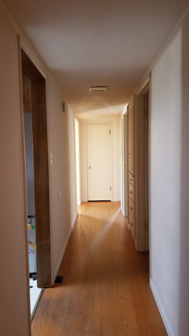 Building Photo - Central Roseville, Single Story Large Yard...