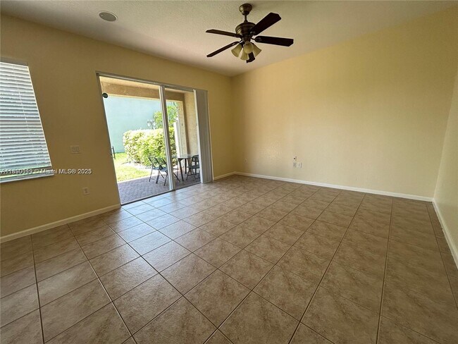 Building Photo - 7828 Parsons Pine Dr
