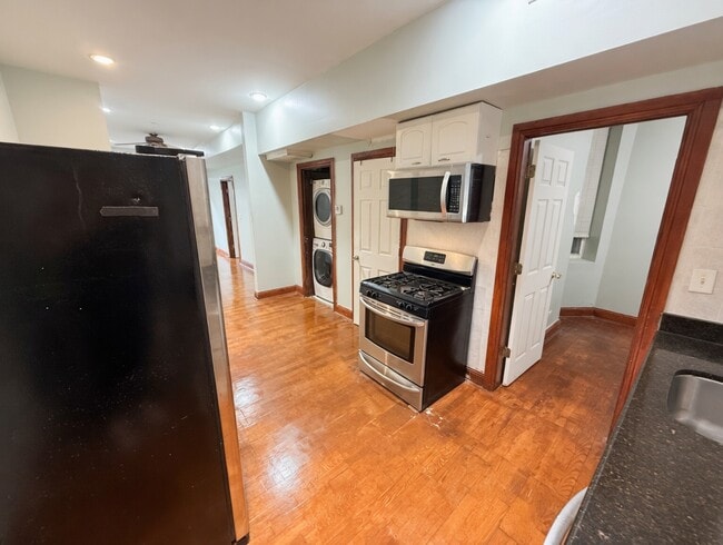 Building Photo - 1224 N Cleaver St