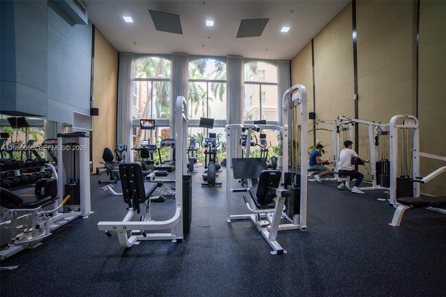 Building Photo - 17100 N Bay Rd