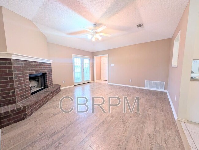 Building Photo - 2417 87th St