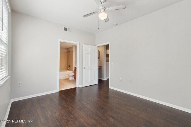 Building Photo - 8550 Touchton Rd