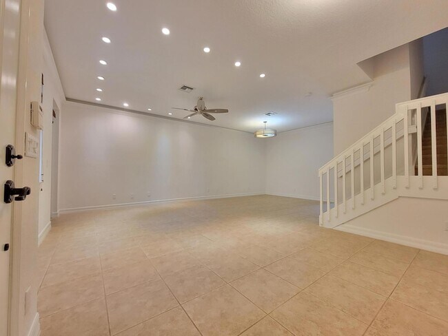 Building Photo - 142 Ennis Ln