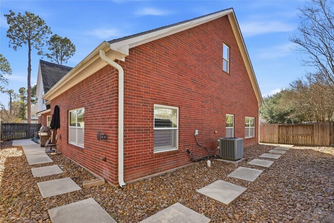 Building Photo - 14602 Cobre Valley Dr