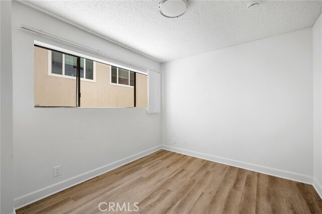 Building Photo - 1142 Stanley Ave