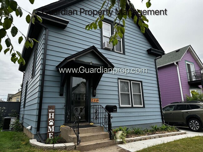 Primary Photo - Northeast Minneapolis Single Family Home, Dishwasher, Hardwood Floors, W/D in Unit
