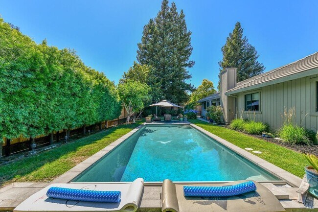 Building Photo - Stunning Four Bedroom Browns Valley Home f...