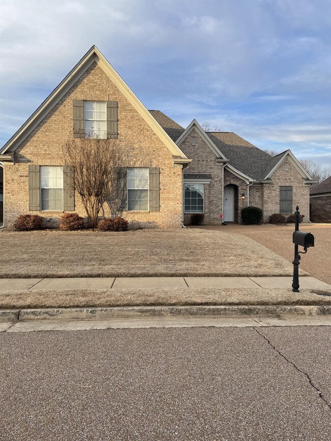 Primary Photo - 10230 Adikson Dr