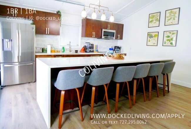 Building Photo - 1/1 Bedroom in Co-living House! Private ba...