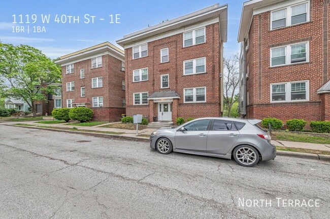 Building Photo - 1119 W 40th St