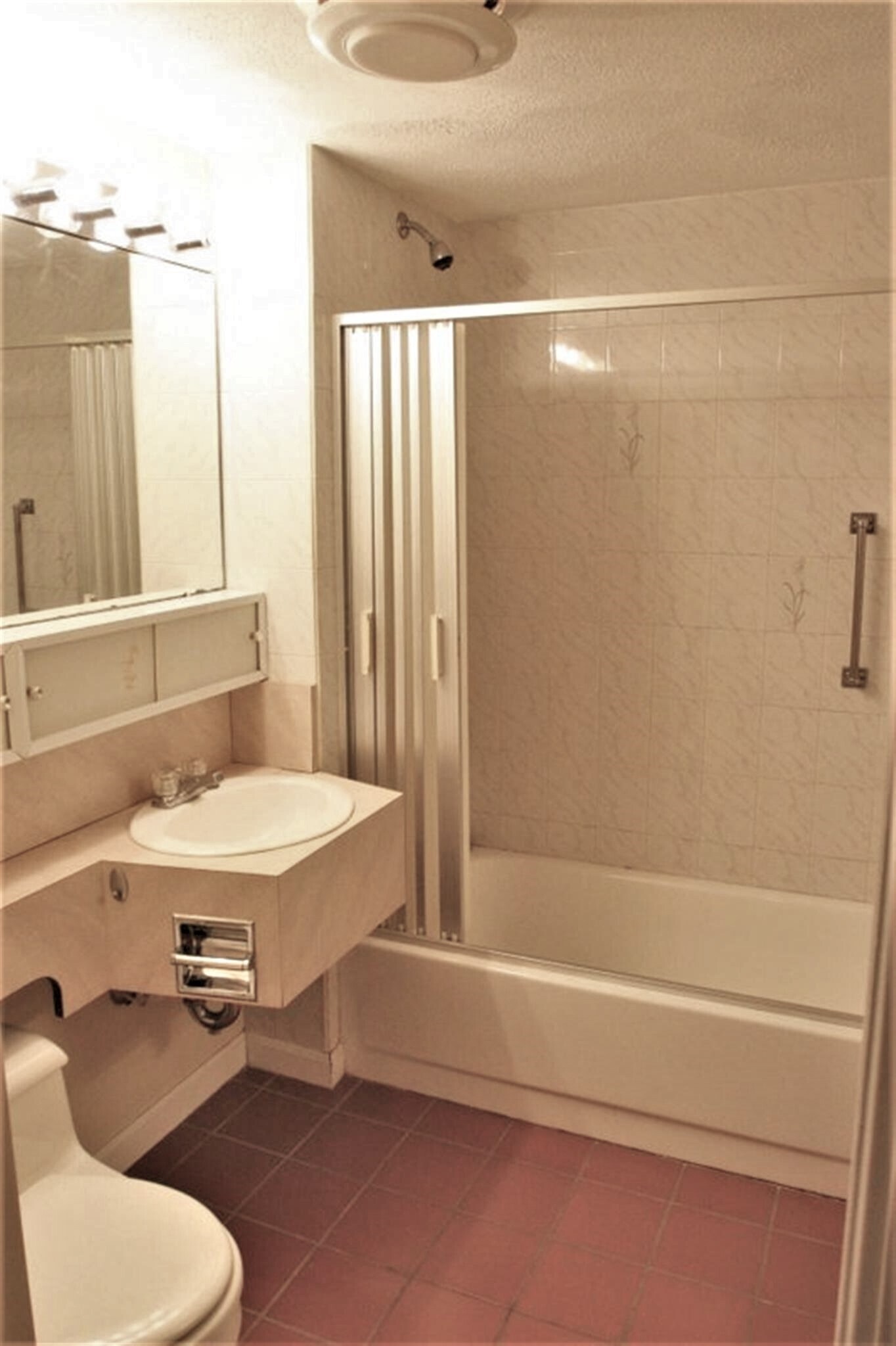 Building Photo - 12 Mt Auburn St