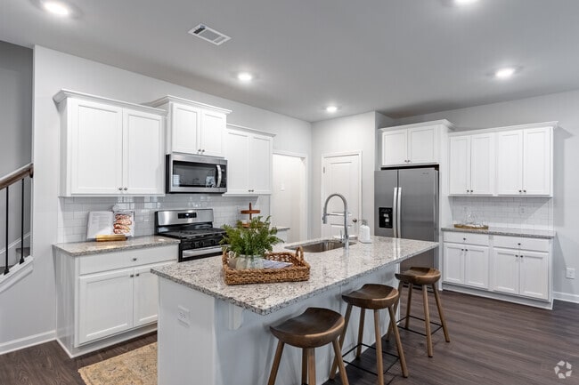 Primary Photo - Collins Place