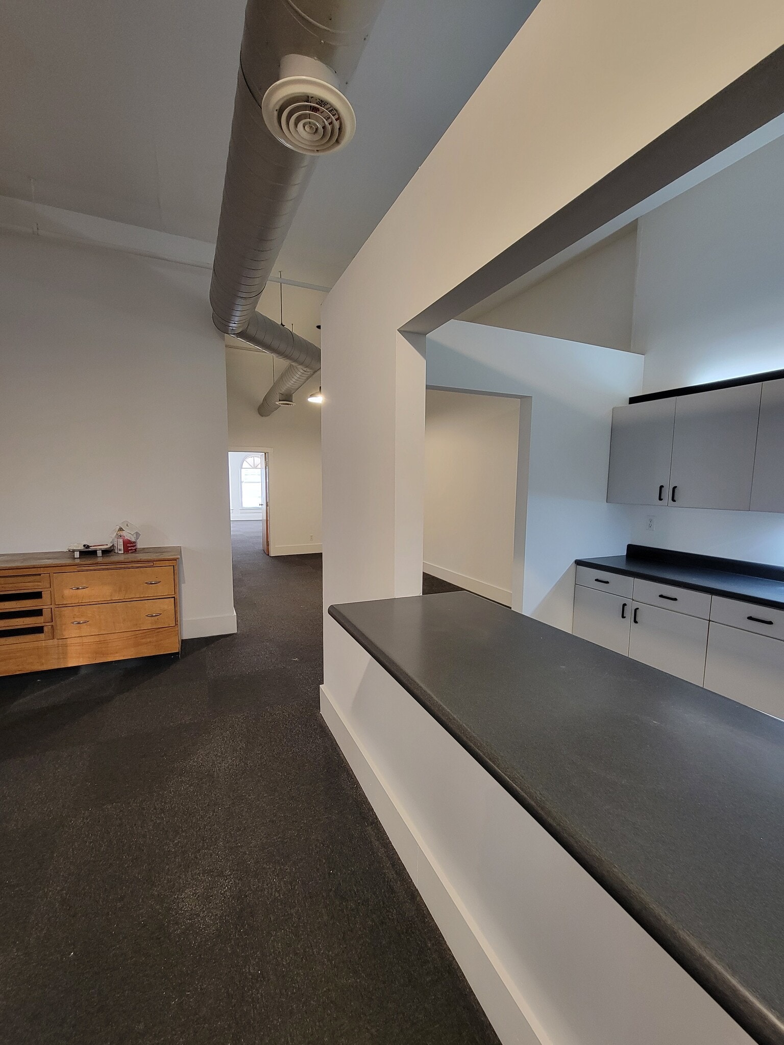 Building Photo - 122 N 3rd St