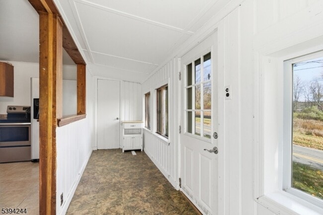 Building Photo - 111 Co Rd 645