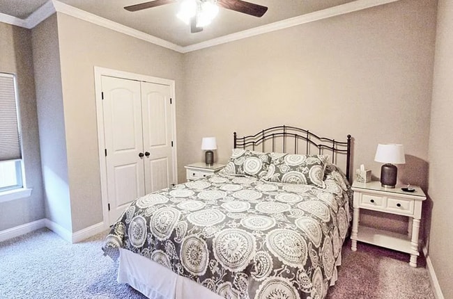 Building Photo - Beautiful 3 bed/3 bath home in Gardens of ...
