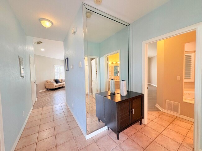 Building Photo - 9865 Perfect Dr