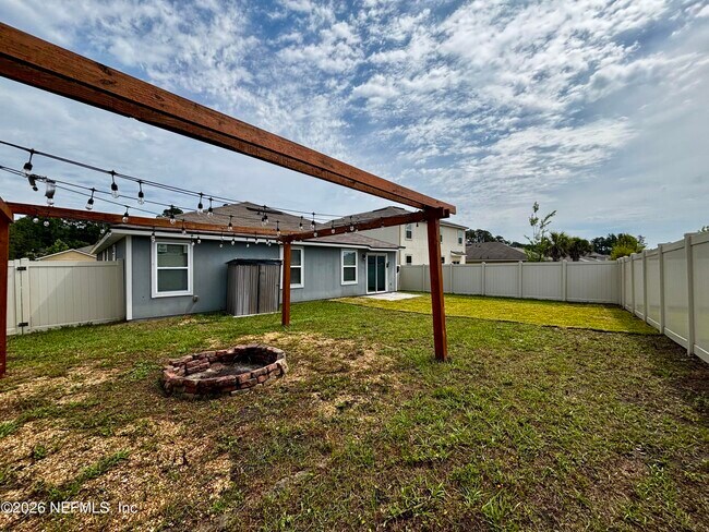 Building Photo - 9086 Tahoe Ln