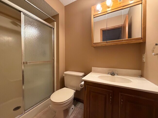 Building Photo - 2009 Waterfront Dr N