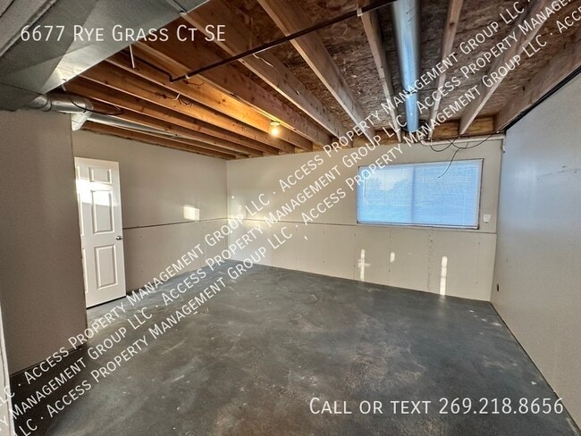 Building Photo - 6677 Rye Grass Ct SE