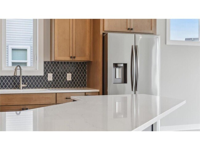 Building Photo - 5574 130th Way N