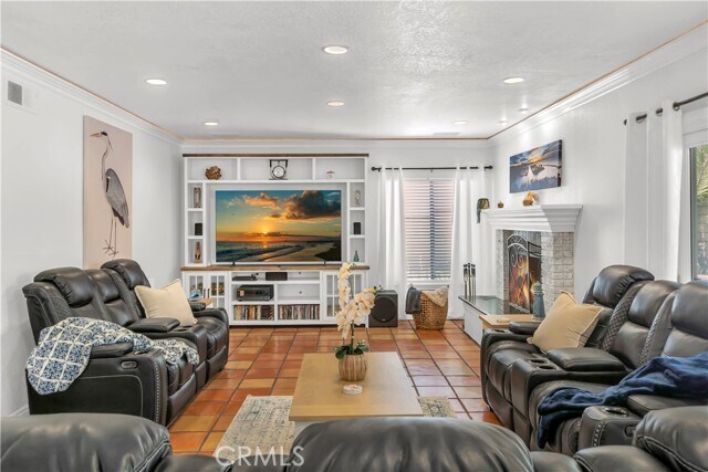 Building Photo - 25095 Perch Dr