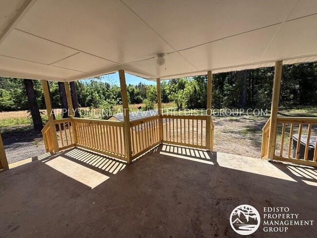 Building Photo - Charming Country Living – Newly Updated 3BR Home with Spacious Yard in Cope!