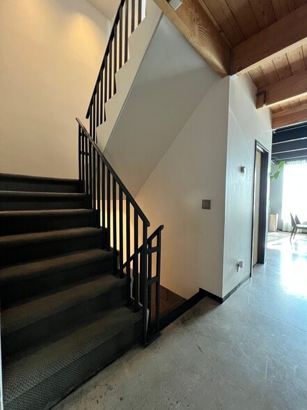 Stairway - 525 E Willetta St