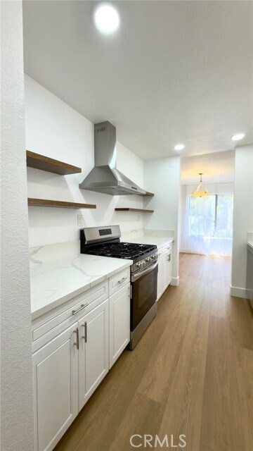 Building Photo - 839 Hayworth Ave