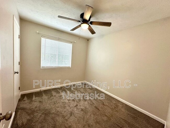 Building Photo - 14430 S 35th St