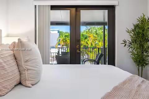 Building Photo - 6140 SW 56th Ct