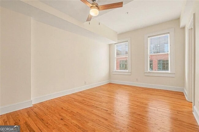 Building Photo - 2855 Peachtree Rd NE