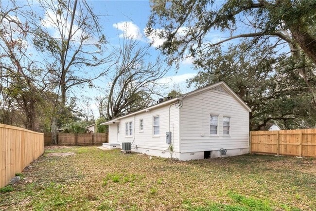 Building Photo - SHELL ROAD PLACE