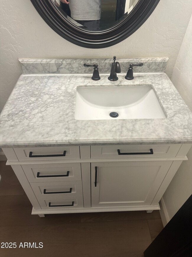 Building Photo - 8824 W Adam Ave